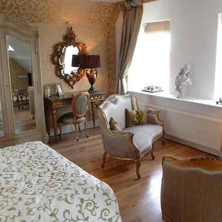 The Marine & Restaurant *