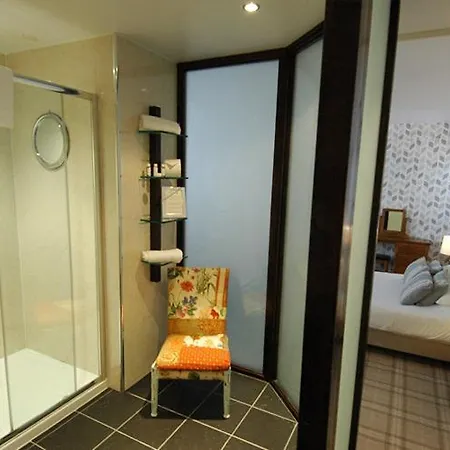 The Marine & Restaurant