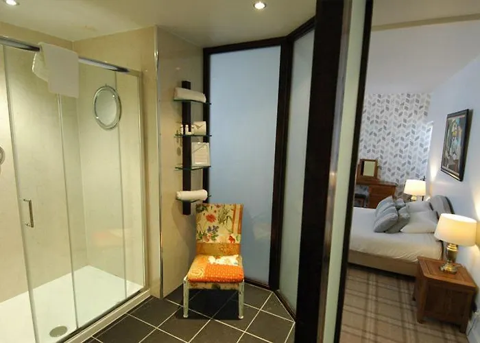 The Marine & Restaurant